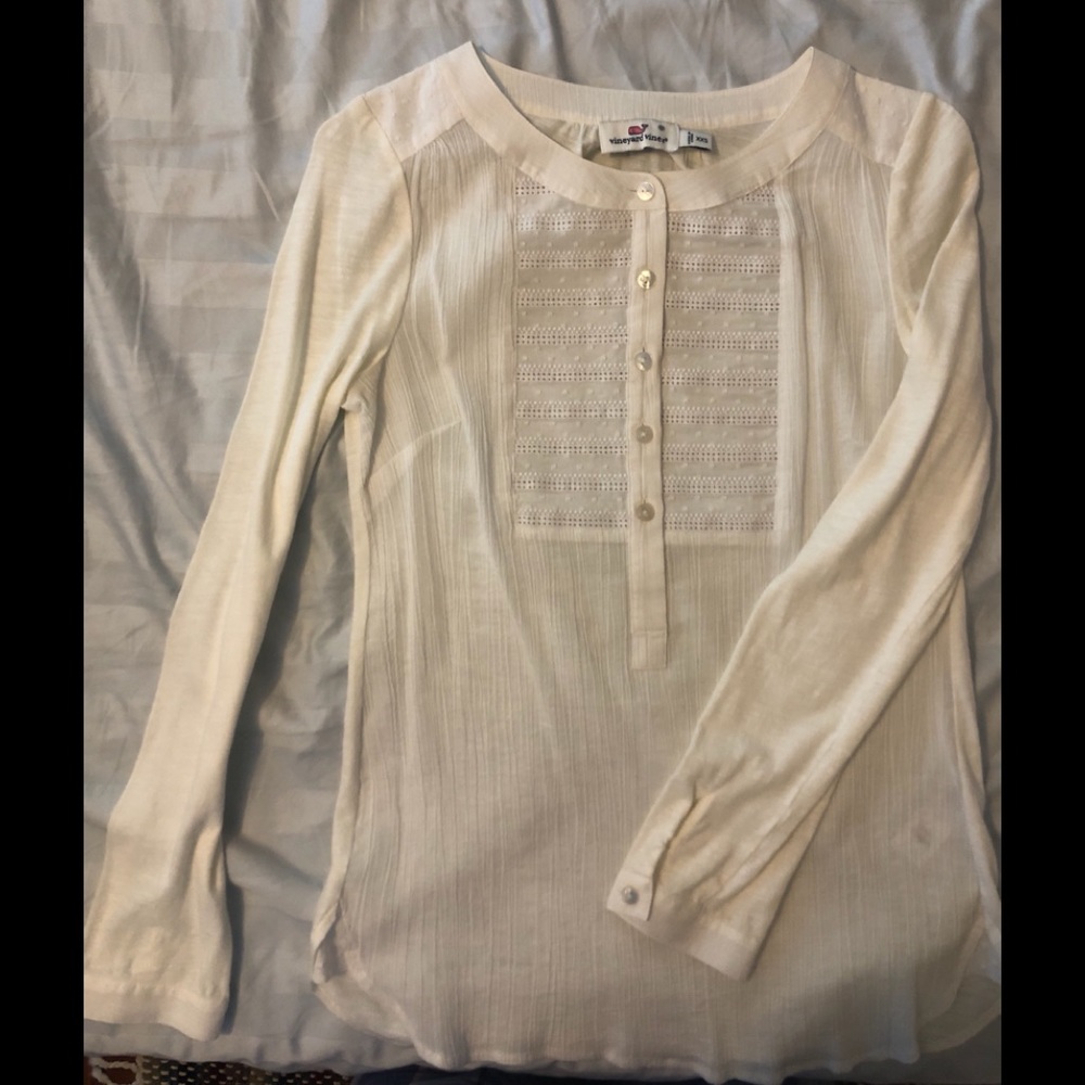 Vineyard Vines top